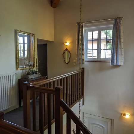 Maison Spacieuse En Village, Equipee Et Confortable, Avec Acces Riviere Et Garage. - Fr-1-611-93 Ferienhaus Louvemont