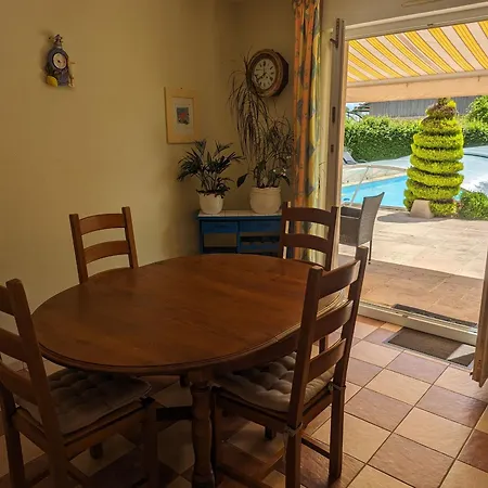 Ferienhaus Maison Spacieuse En Village, Equipee Et Confortable, Avec Acces Riviere Et Garage. - Fr-1-611-93 Louvemont