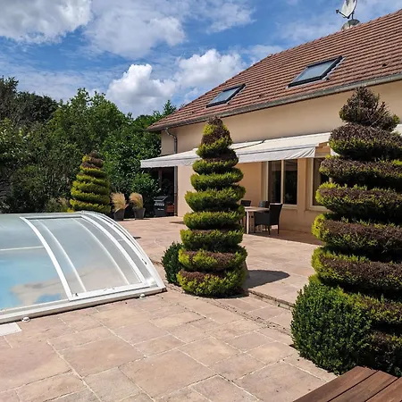 Ferienhaus Maison Spacieuse En Village, Equipee Et Confortable, Avec Acces Riviere Et Garage. - Fr-1-611-93